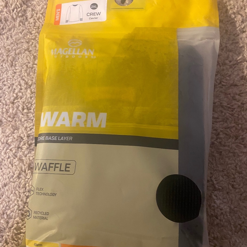 New in pack Men’s Magellan black Thermal Pants XXL